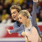 Penny COOMES / Nicholas BUCKLAND(GBR)　Programme court
EOS-1D X EF300mm F2.8L IS II USM、F3.5、1/1250sec、ISO3200
(c)M.Sugawara／JapanSports